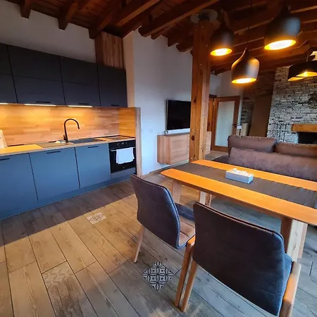 Vilă Vista At Katarino *